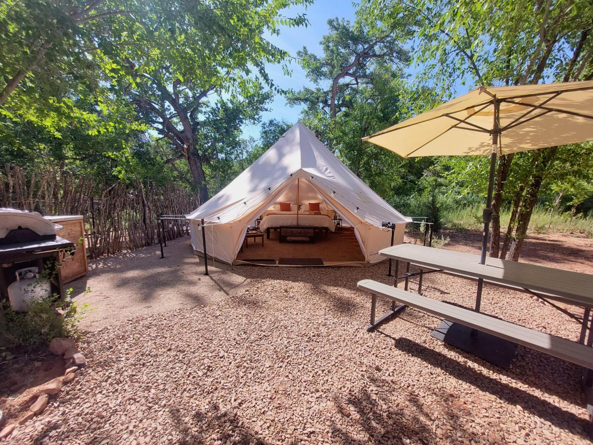 Готель Gateway Glamping Екстер'єр фото